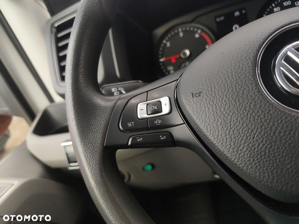 Volkswagen Crafter 35 Podwójna kabina - 17