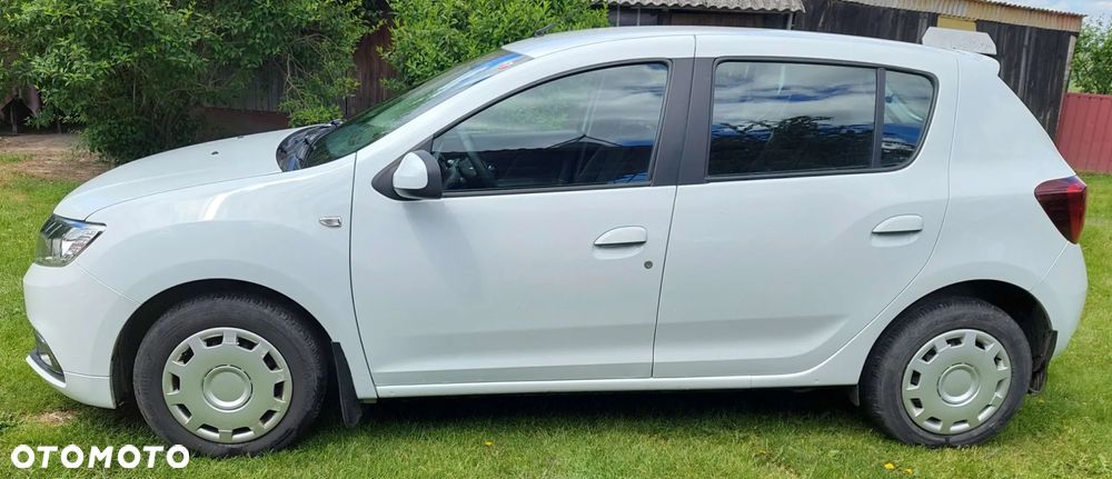 Dacia Sandero - 1
