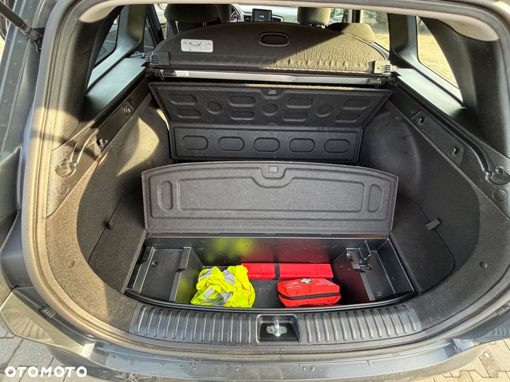 Kia Ceed 1.4 T-GDI M - 14