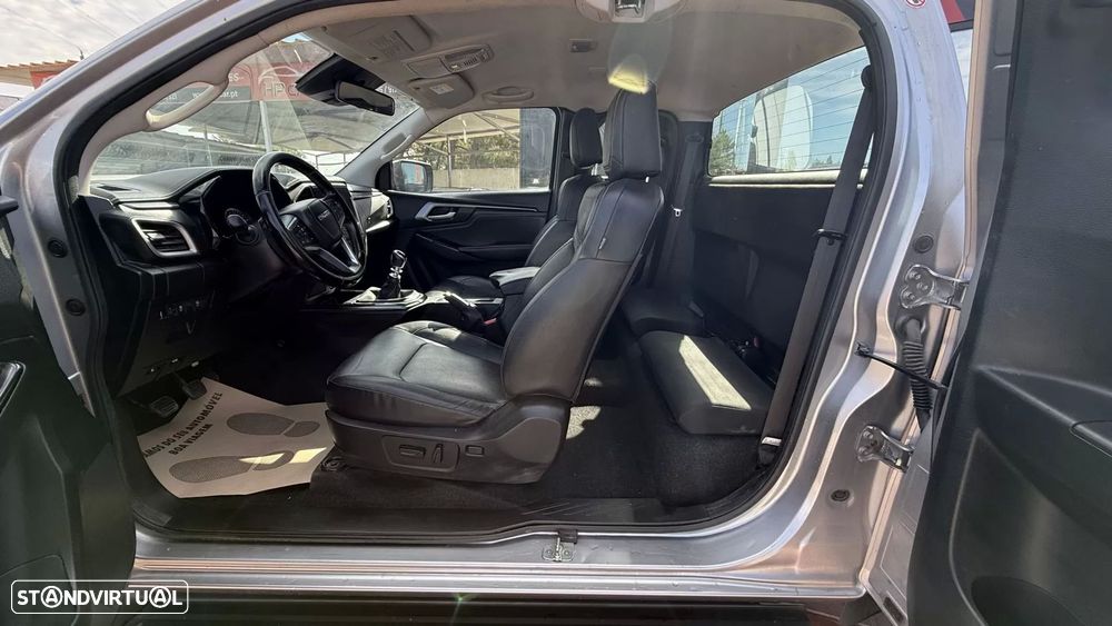 Isuzu D-Max Space Cab 4WD L - 17