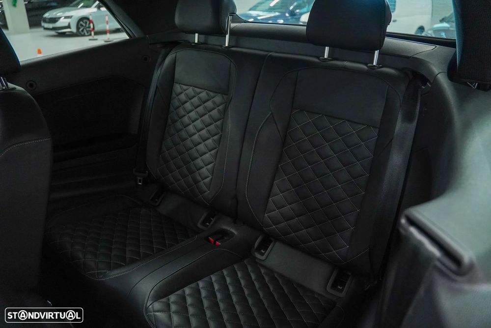 VW T-Roc 1.5 TSI R-Line DSG - 19