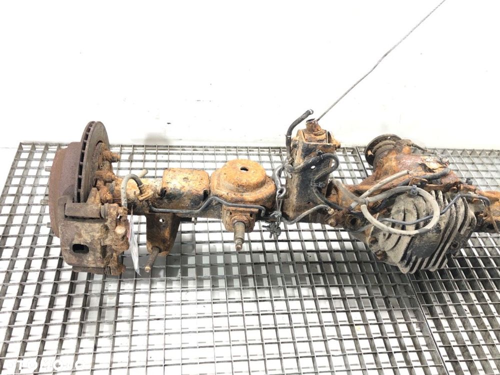 MOST DYFER TYŁ  ISUZU RODEO samochód terenowy zamknięty 1997 - 2004 3.2 V6 151 kW [205 KM] - 3