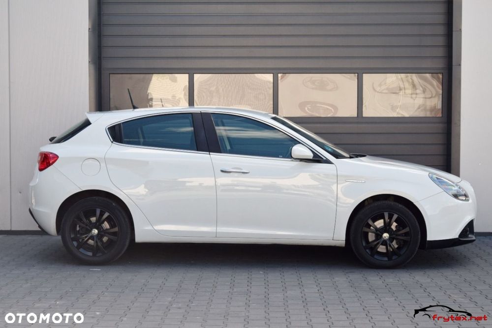 Alfa Romeo Giulietta - 4