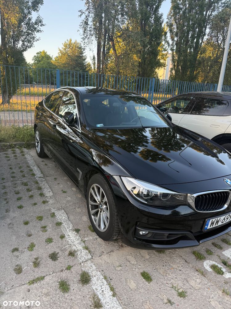 BMW 3GT 320i xDrive - 38