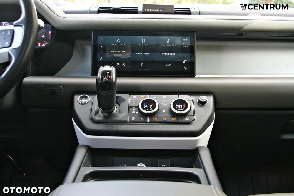 Land Rover Defender 2.0 D240 - 16