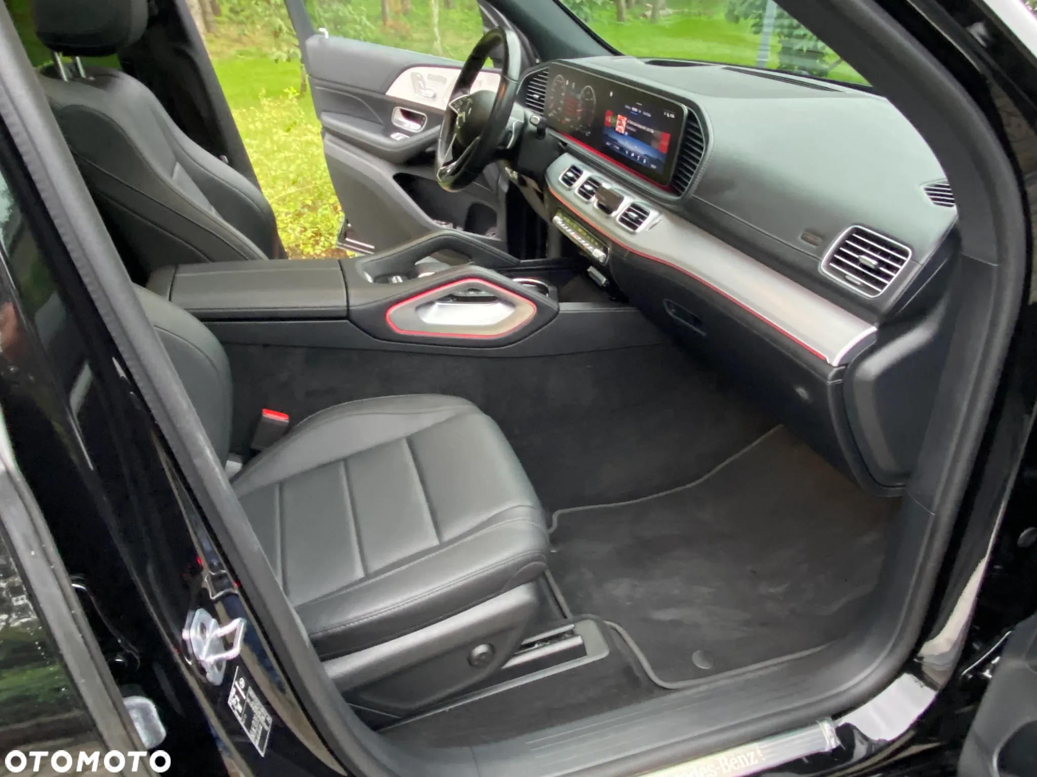 Mercedes-Benz GLE - 22