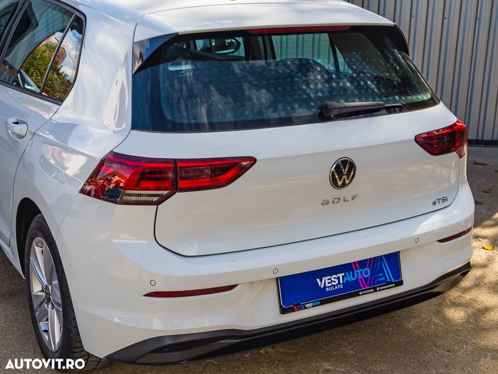 Volkswagen Golf 1.5 eTSI ACT DSG MHEV Style - 38