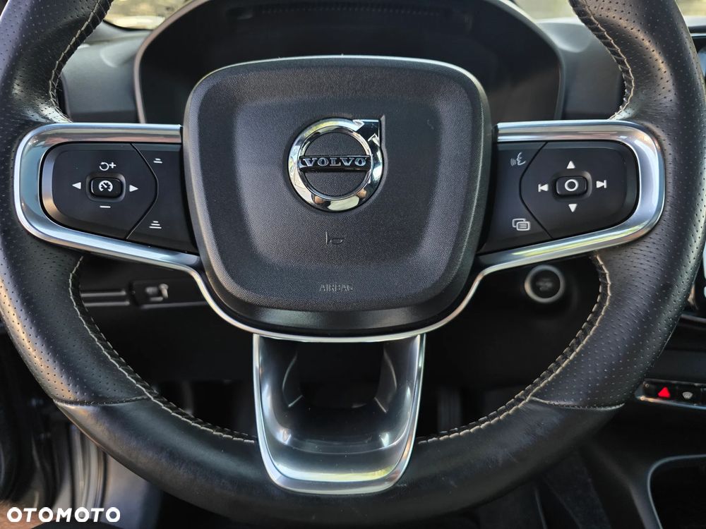 Volvo XC 40 D4 AWD Geartronic Inscription - 31