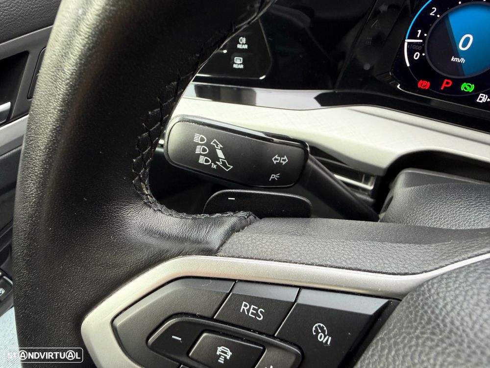 VW Golf 1.5 eTSI Life DSG - 20