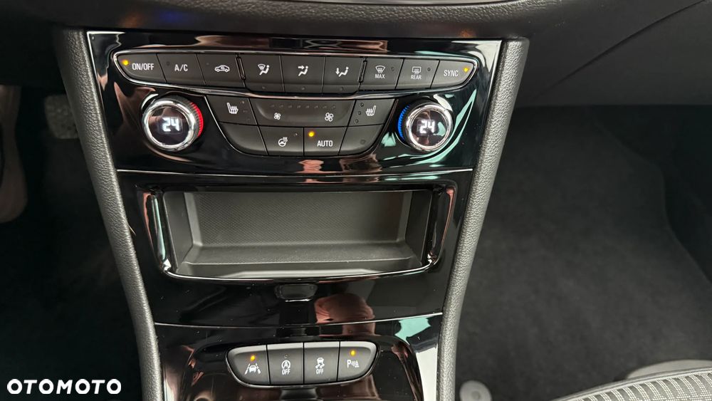 Opel Astra 1.2 Turbo Start/Stop Elegance - 22