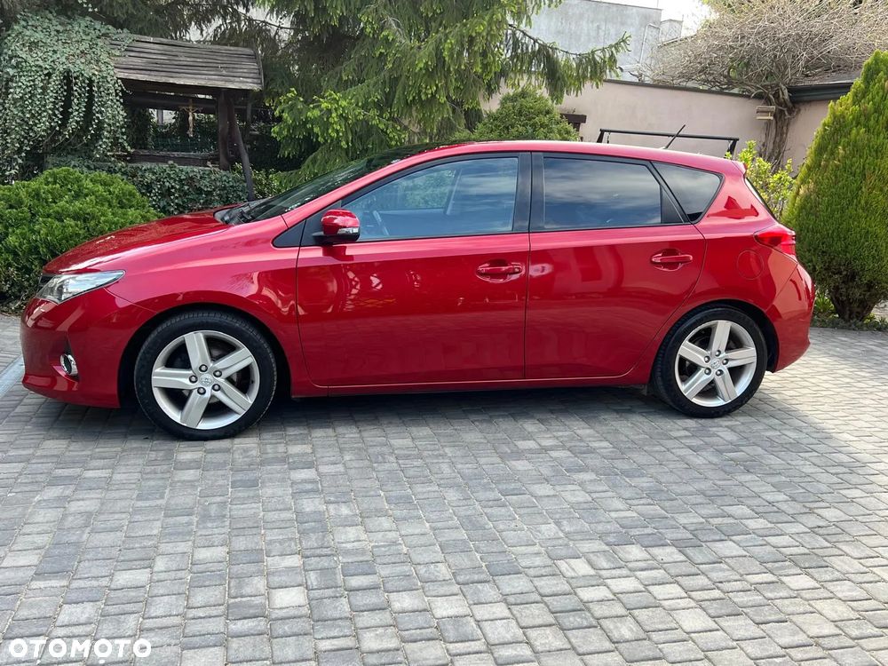 Toyota Auris 1.6 Selection - 5