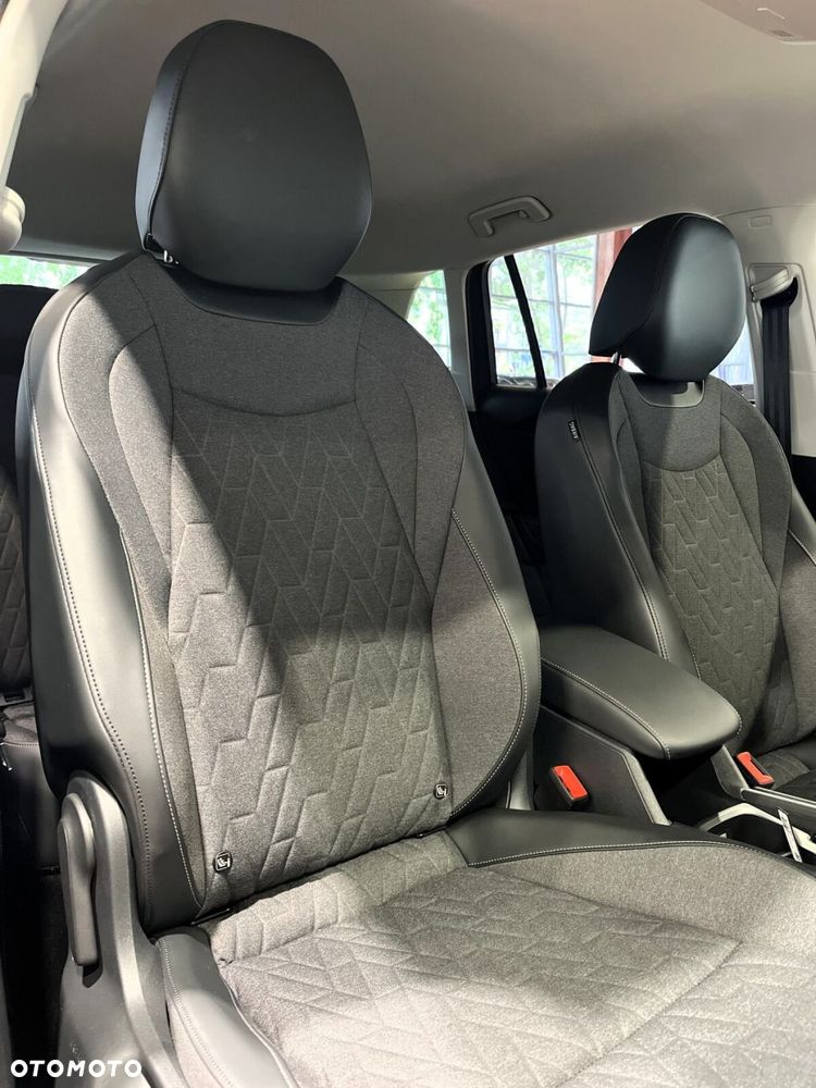 Volkswagen Tiguan - 37
