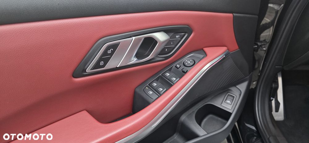 BMW Seria 3 - 11