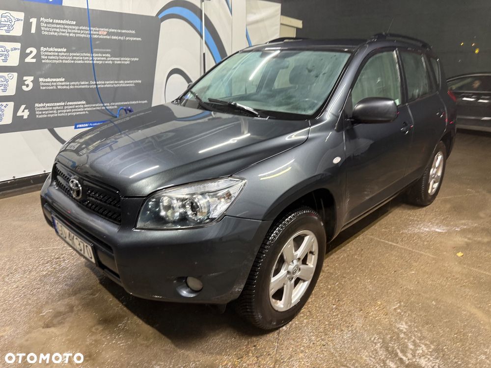 Toyota RAV4 2.0 VVT-i Sol - 2