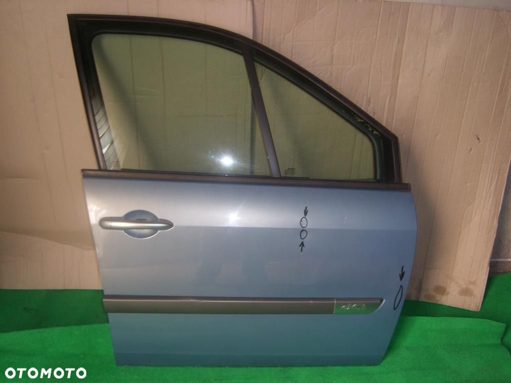 DRZWI PRZEDNIE PRAWE RENAULT SCENIC II KOMPLETNE - 1