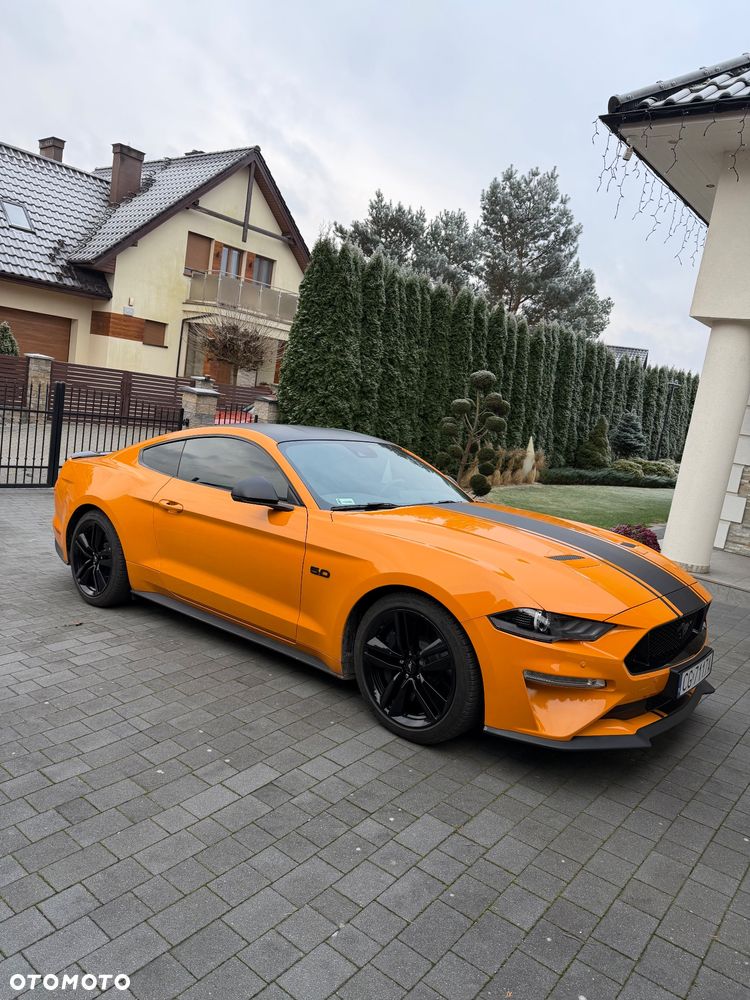 Ford Mustang - 8