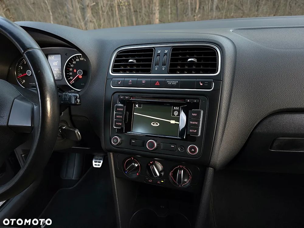 Volkswagen Polo Cross - 27