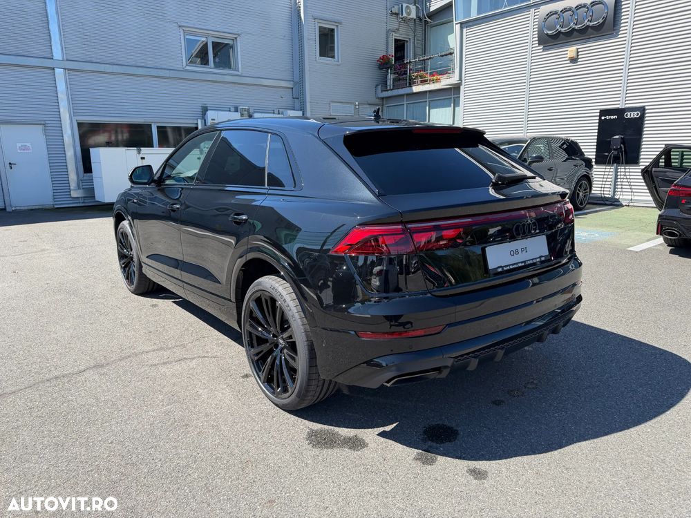 Audi Q8 - 3