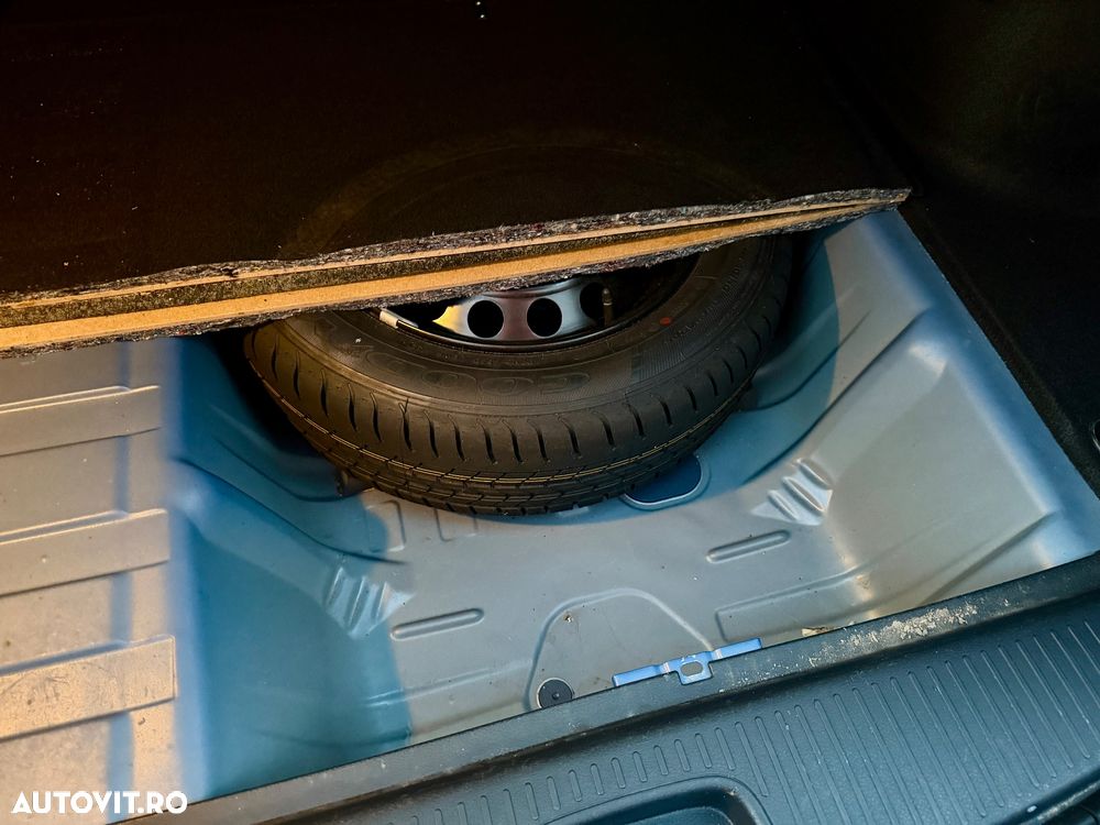 Dacia Logan TCe 90 S&S Prestige - 30