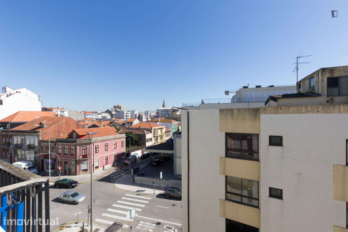 Quarto - localizado em Cedofeita Porto - Grande imagem: 3/42