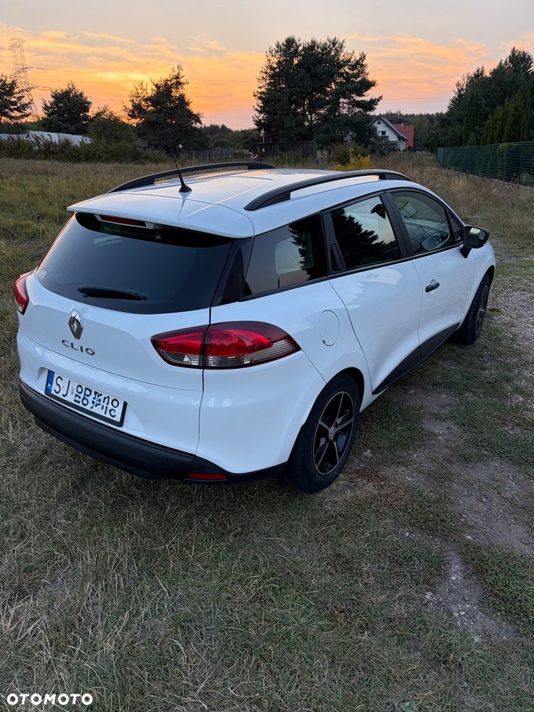 Renault Clio 1.2 16V Authentique - 12