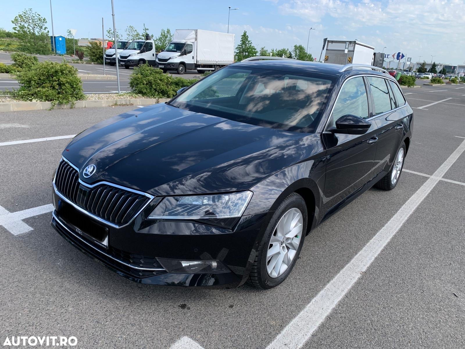Skoda Superb 2.0 TDI DSG Ambition - 2