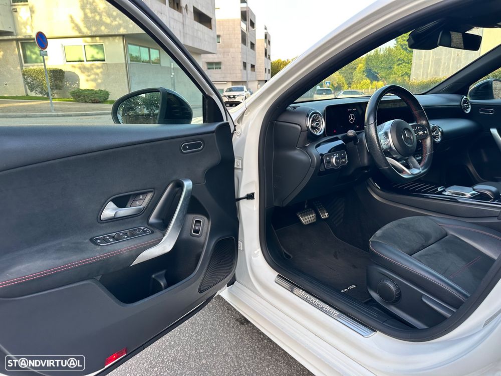 Mercedes-Benz A 180 Limousine d 7G-DCT AMG Line - 27