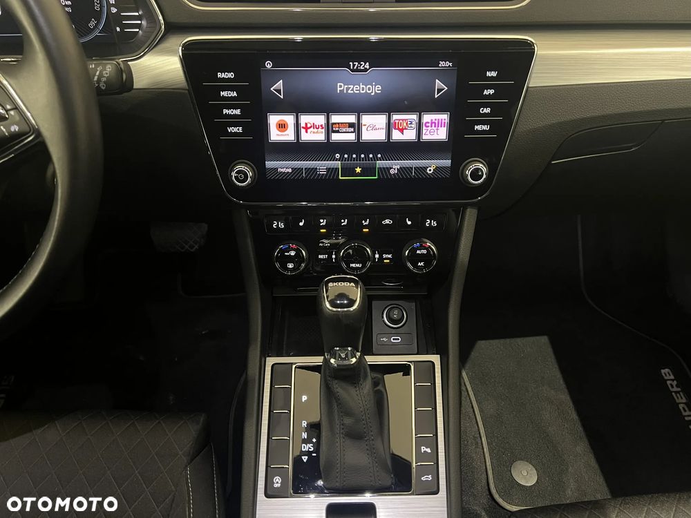 Skoda Superb 1.5 TSI Ambition DSG - 14