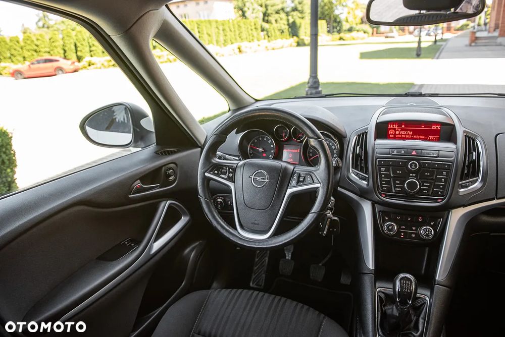 Opel Zafira 1.4 T Enjoy - 29