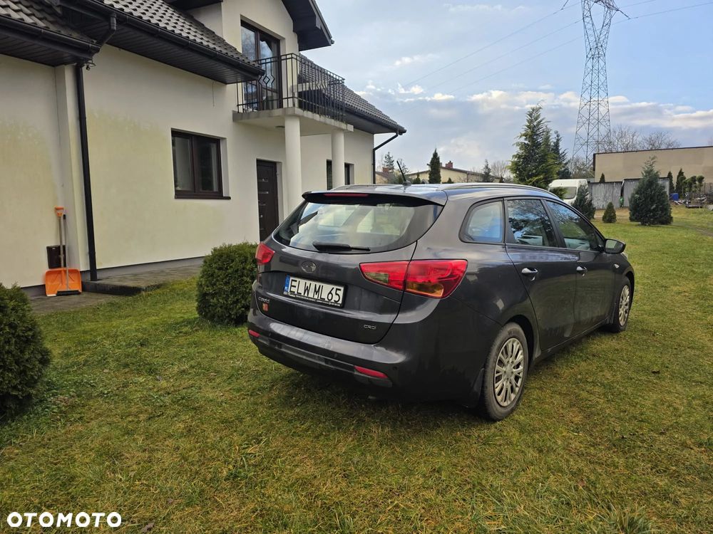 Kia Ceed 1.6 CRDi M - 3