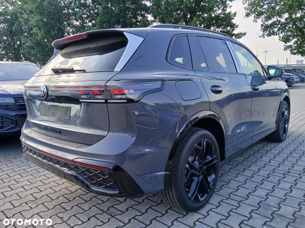 Volkswagen Tiguan - 4