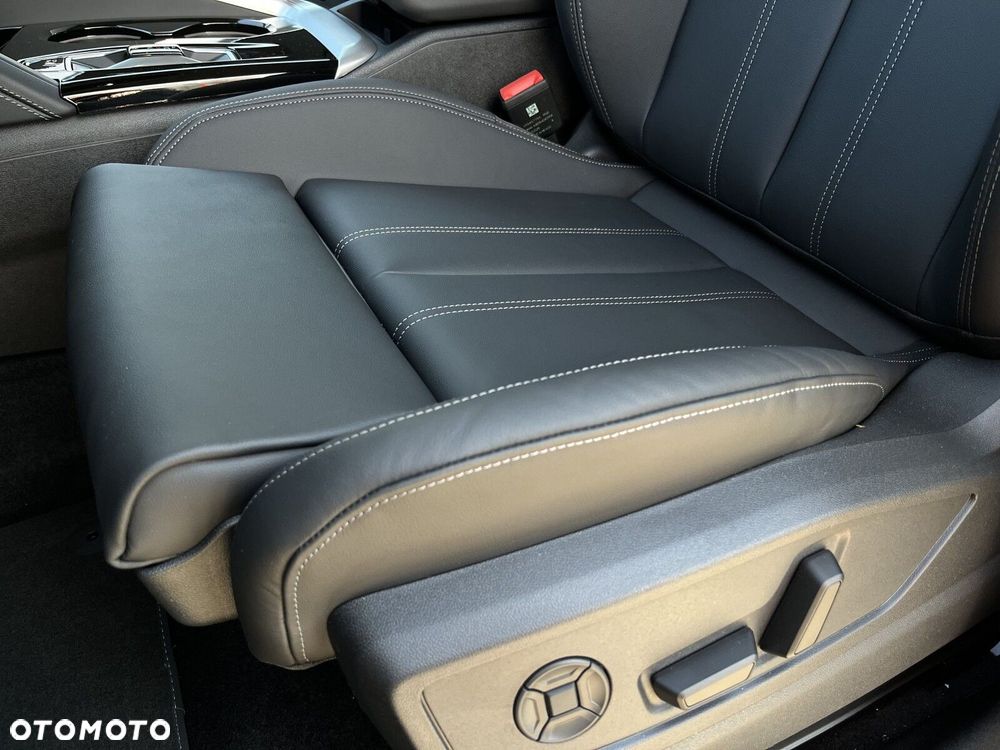 Audi Q5 Sportback - 24