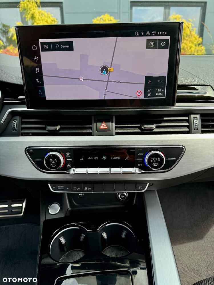Audi A4 Avant 40 TFSI S tronic S line - 30