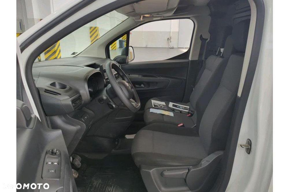 Toyota ProAce 1.5 D-4D Standard Active 2.3t SalonPL VAT23% - 5