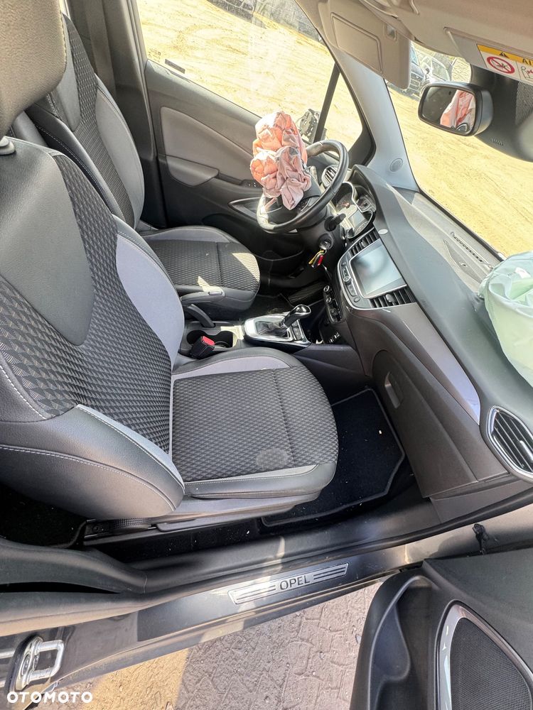 Opel Crossland - 18