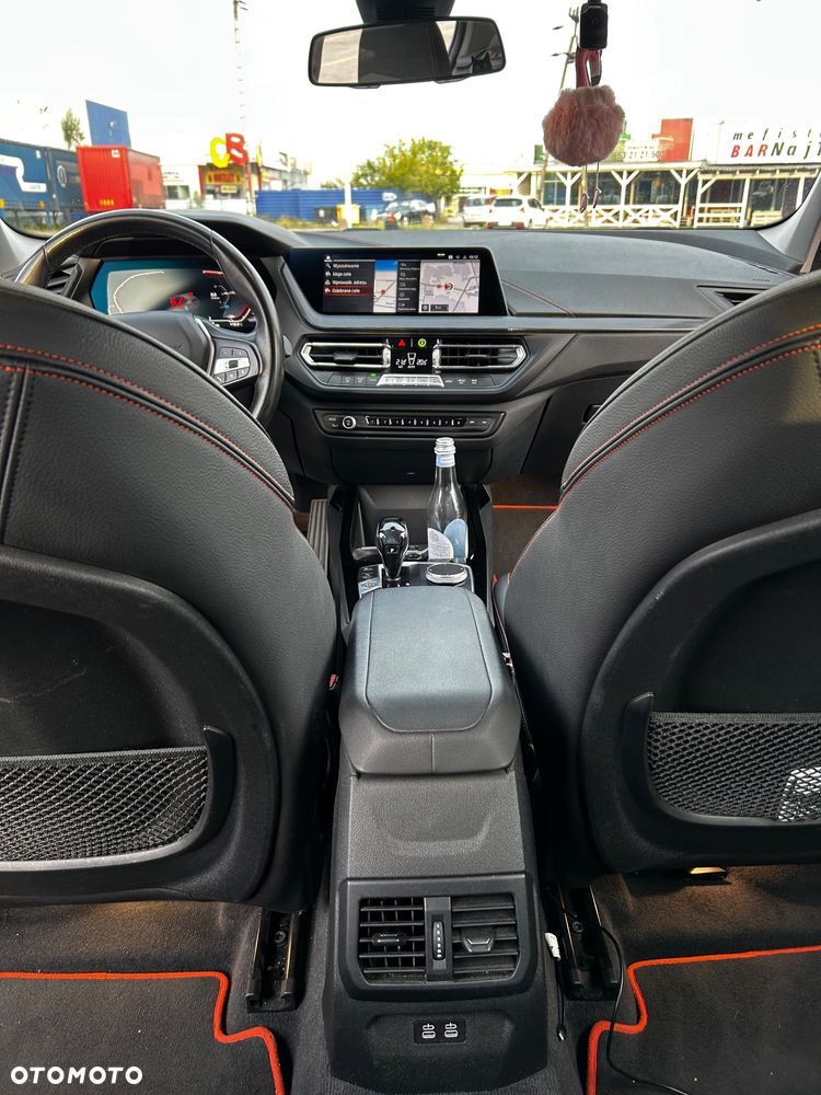 BMW Seria 1 118i Sport Line - 18
