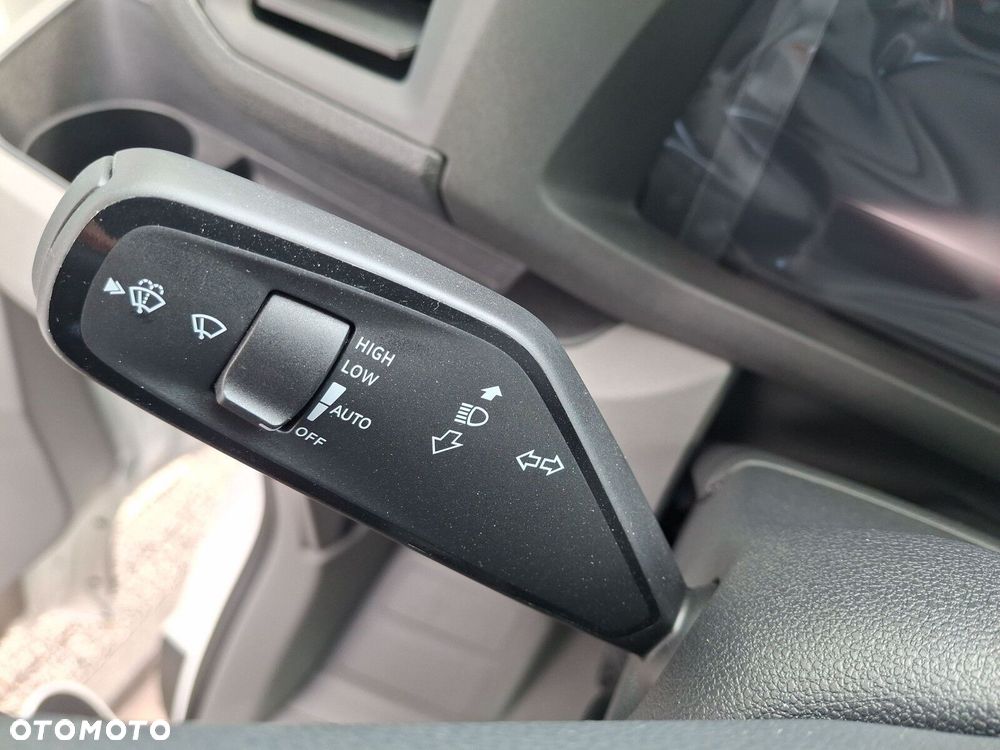 Volkswagen Crafter 2.0 TDI 177 KM Manual - 28