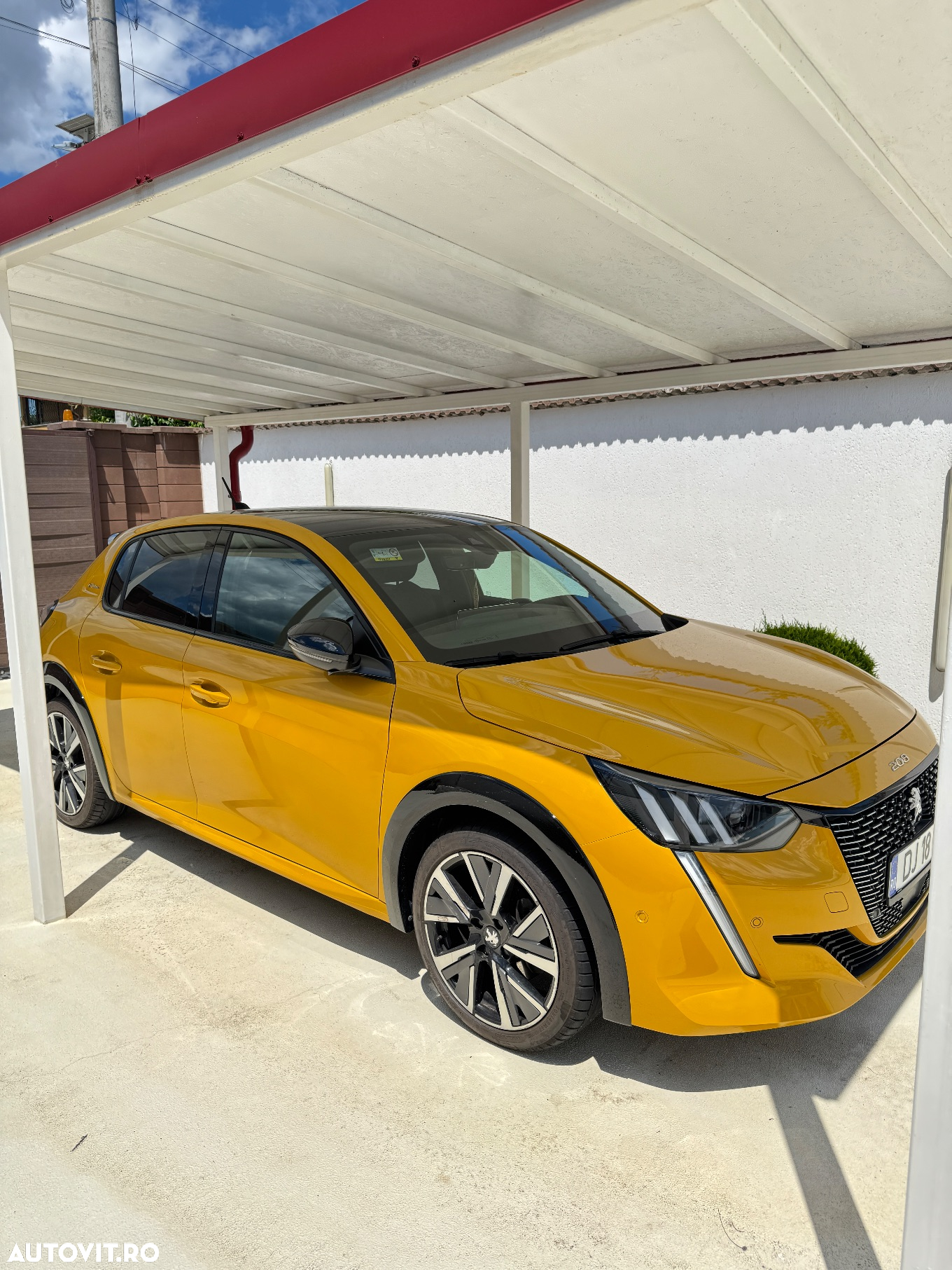 Peugeot 208 PureTech 100 GT Pack - 14