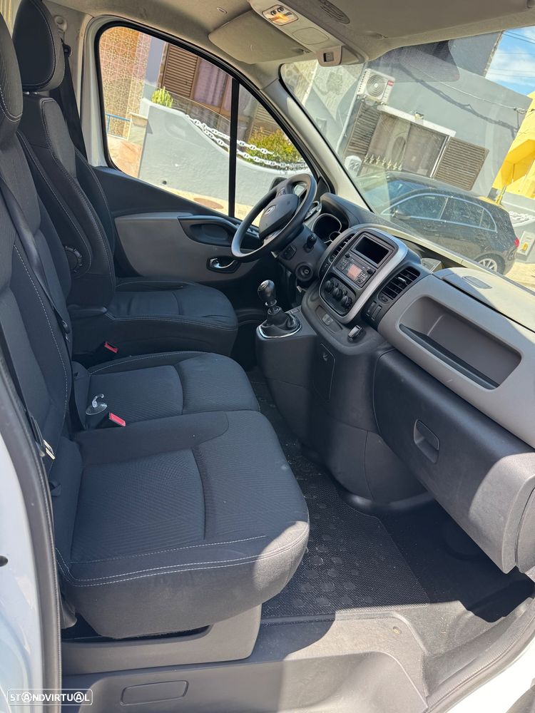 Renault Trafic Combi Authentique - 3
