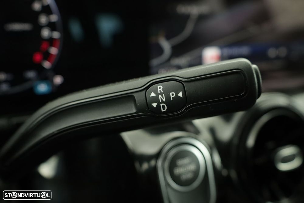 Mercedes-Benz gla-250 e - 18