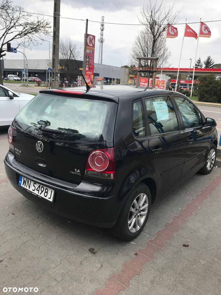 Volkswagen Polo 1.4 Comfortline - 2