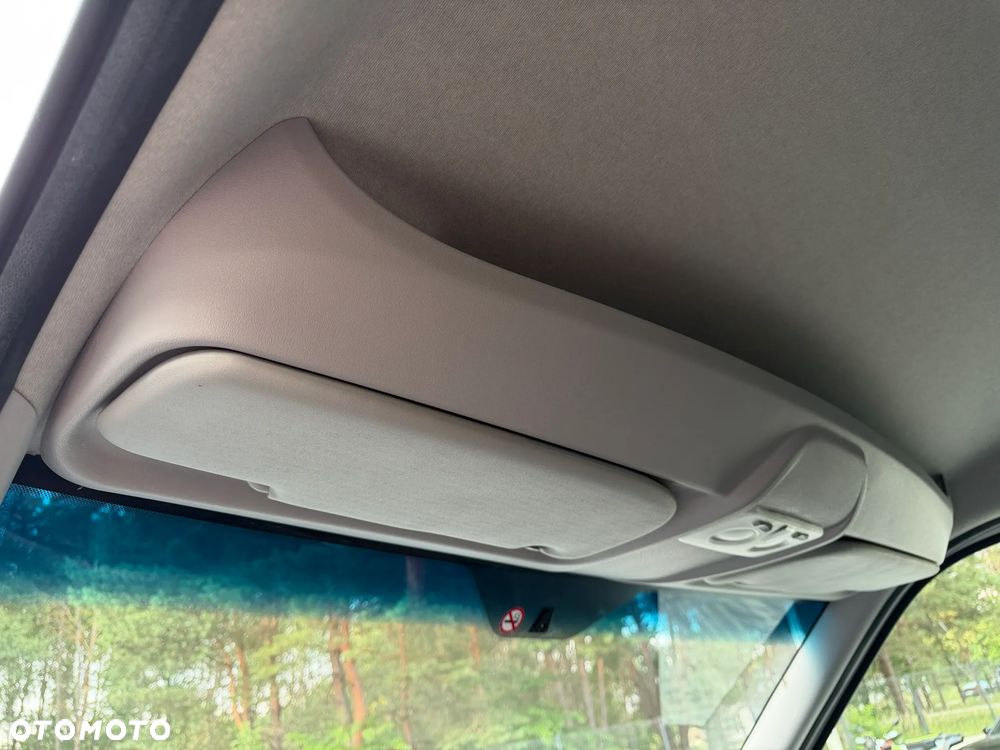 Fiat Doblo Lodownia Mroźnia komorowa -40* / 4 komory / Carlsen Baltic / Stan jak nowy / Niski przebieg / Salon PL / FV23% - 32