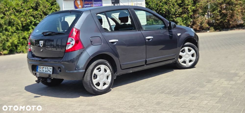 Dacia Sandero 1.2 16V Laureate - 14
