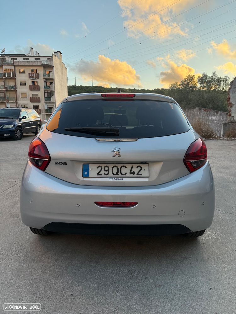Peugeot 208 1.2 PureTech Active - 15