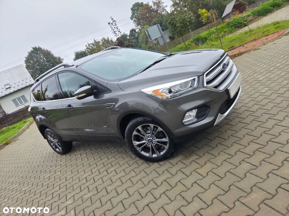 Ford Kuga 2.0 TDCi 4WD Trend - 3