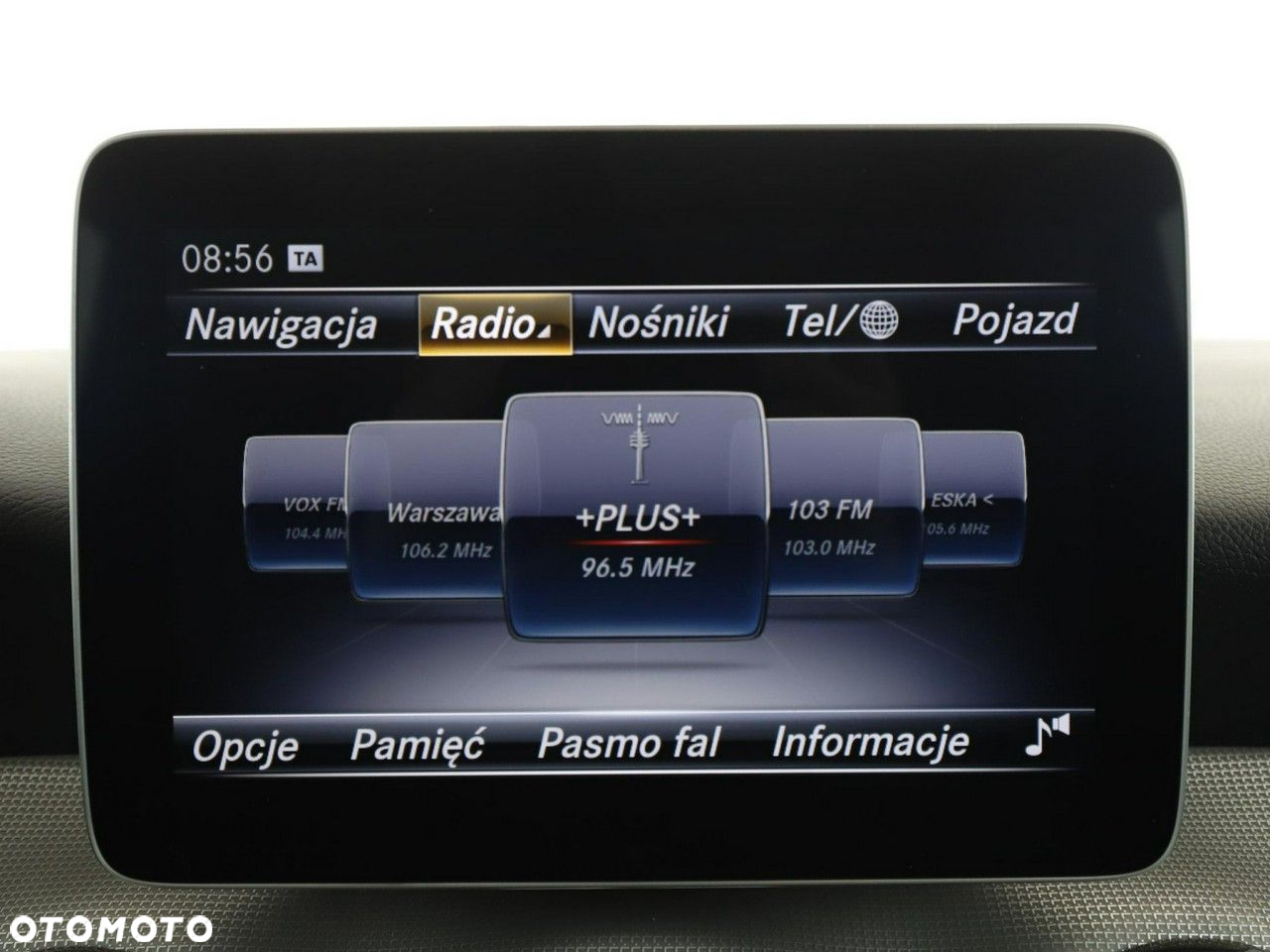 Mercedes-Benz GLA 220 4-Matic Style - 23