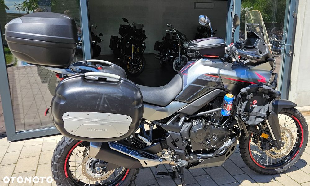 Honda Transalp - 12