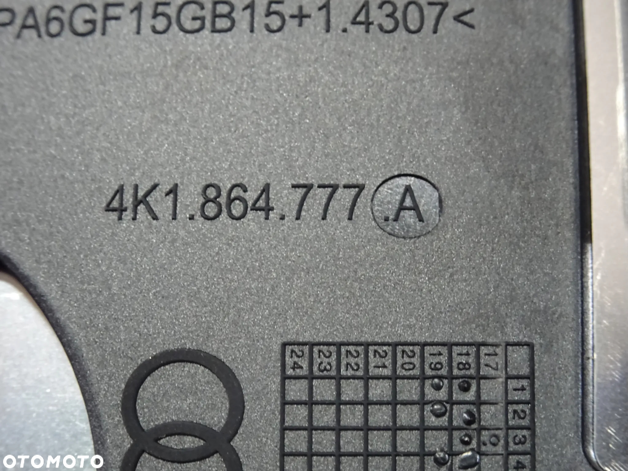 4K1864777A nakladki na pedaly Automat Podstopnica AUdi A6 A7 C8 czesci - 2