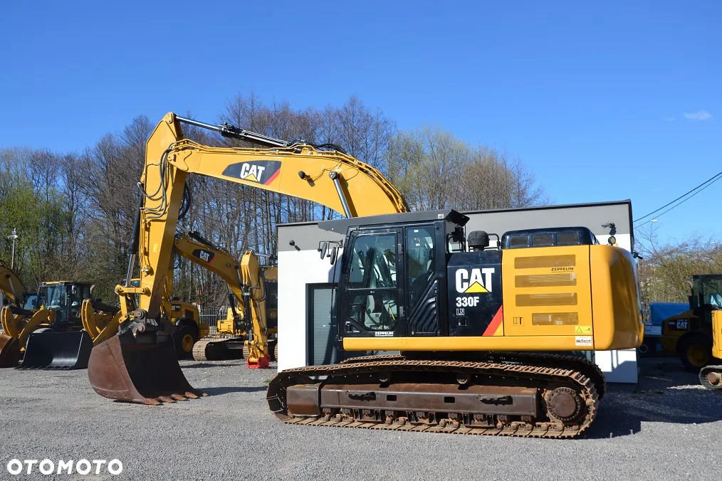 Caterpillar CAT 330 F - 5