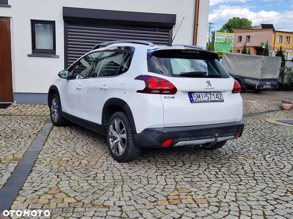 Peugeot 2008 PureTech 110 Stop&Start Allure - 12